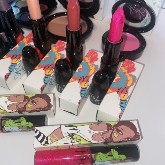 Mac FAFI Collection 8 pc Set NIB - Picture 5 of 16